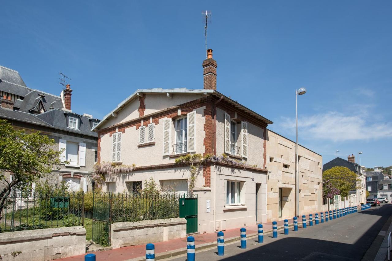 Maison Morny Deauville Exterior photo